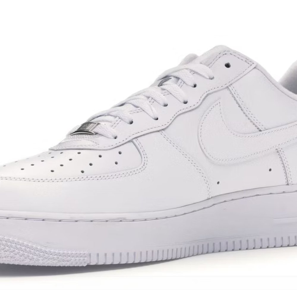 Nike Air Force 1 Low Supreme CU9225-100 MEN Sizs 10.5  White Red - Picture 5 of 7